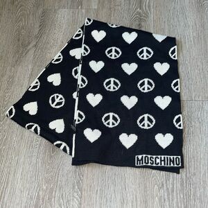 Moschino Peace sign heart Love Scarf wool blend black and white
